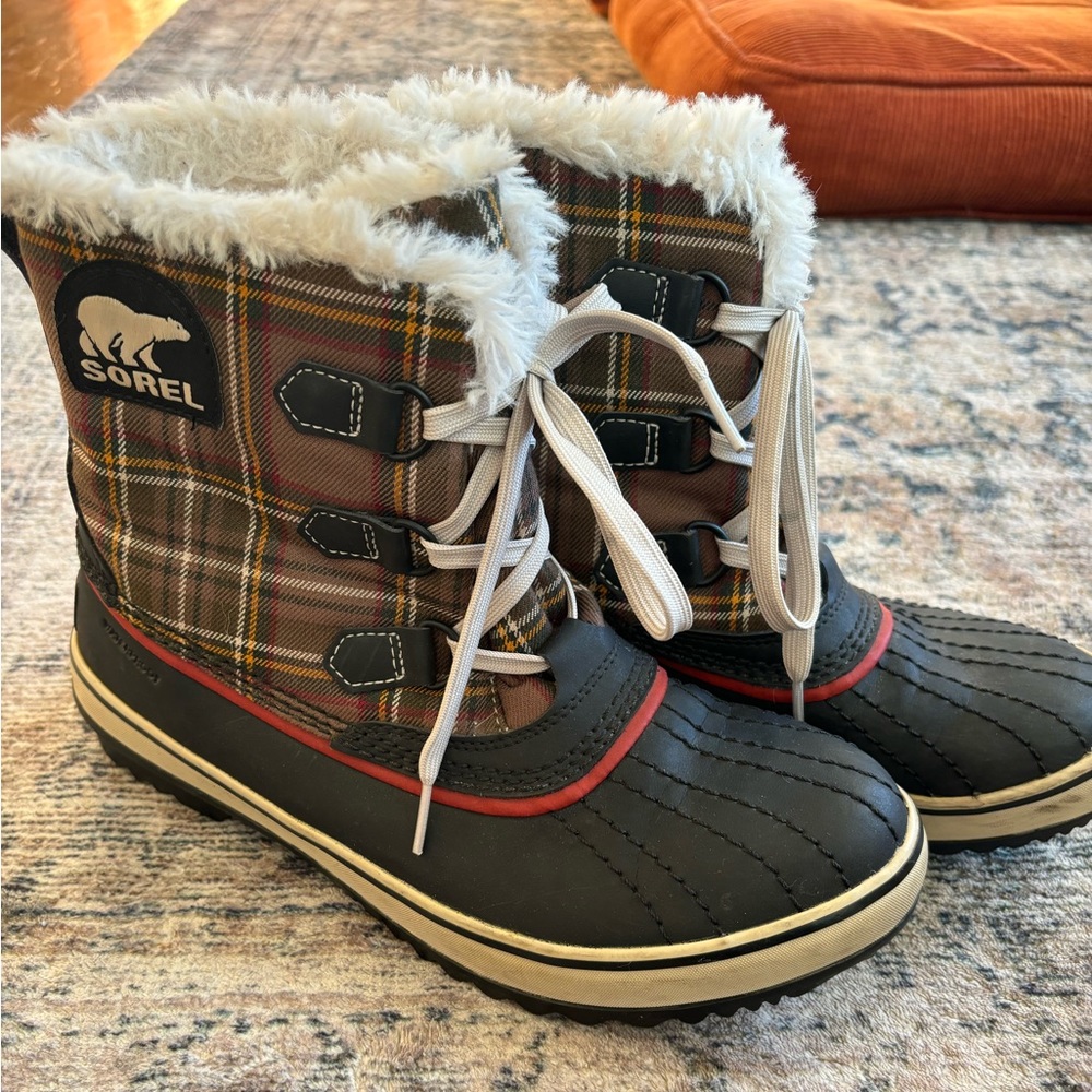 Women’s Sorel Snow Boots